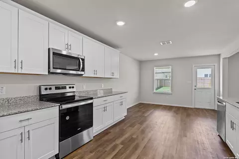 Kitchen - 1237 Punta Mita St, Converse, TX 78109 photo 2 of 3