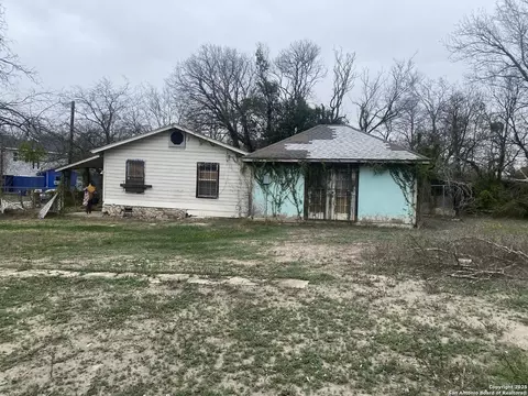 112 Bargas, San Antonio, TX 78210