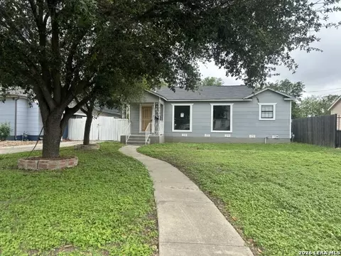 2930 W Ashby, San Antonio, TX 78228