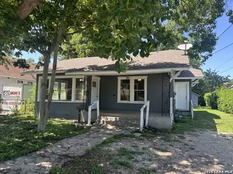 423 Barrett Pl, San Antonio, TX 78225