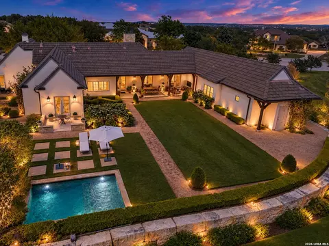 105 Lodge Spgs, Boerne, TX 78006
