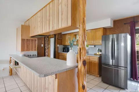 Kitchen - 1081 County Road 773, Devine, TX 78016 photo 3 of 3