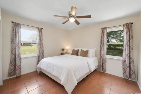 Bedroom - 1081 County Road 773, Devine, TX 78016 photo 1 of 6
