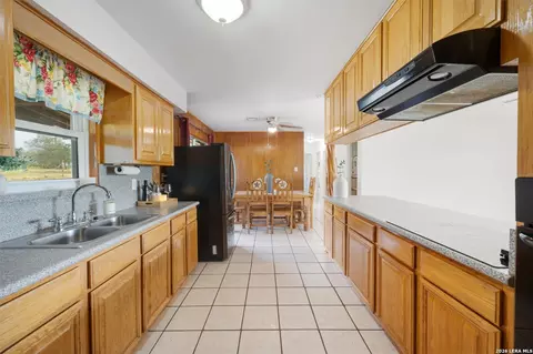 Kitchen - 1081 County Road 773, Devine, TX 78016 photo 1 of 3