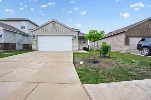 4117 Asher Aly, Saint Hedwig, TX 78152