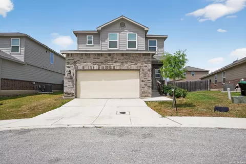 13019 Lineberry Ln, Saint Hedwig, TX 78152