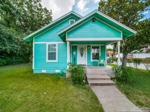1402 Wyoming St, San Antonio, TX 78203