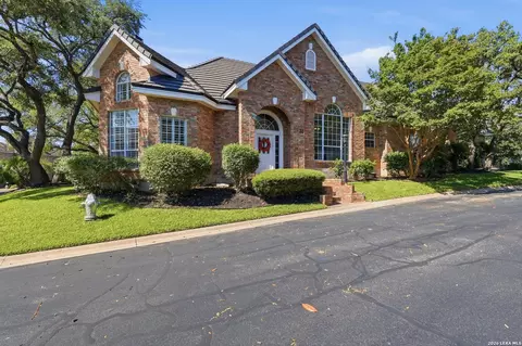 30 Burnham Gln, San Antonio, TX 78248