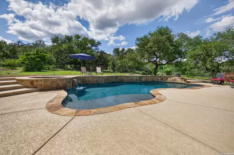 659 Winding Vw, New Braunfels, TX 78132