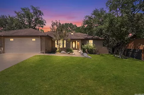 2011 Perennial Dr, San Antonio, TX 78232