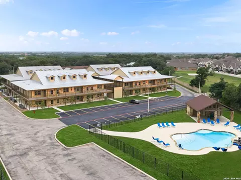 1554 Gruene Rd #B-3, New Braunfels, TX 78130