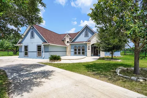 4948 Beck Rd, San Antonio, TX 78263