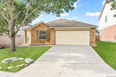 1635 Mason King, San Antonio, TX 78260
