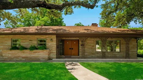 334 W Lynwood, San Antonio, TX 78212