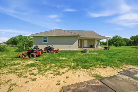 Other - 95 Molly Dr, Lytle, TX 78052 photo 3 of 4