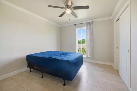 Bedroom - 95 Molly Dr, Lytle, TX 78052 photo 2 of 3
