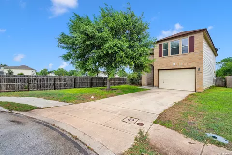 6903 Pecan Fall, Converse, TX 78109