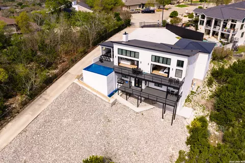 2100 Bluff Ridge Dr, Kerrville, TX 78028