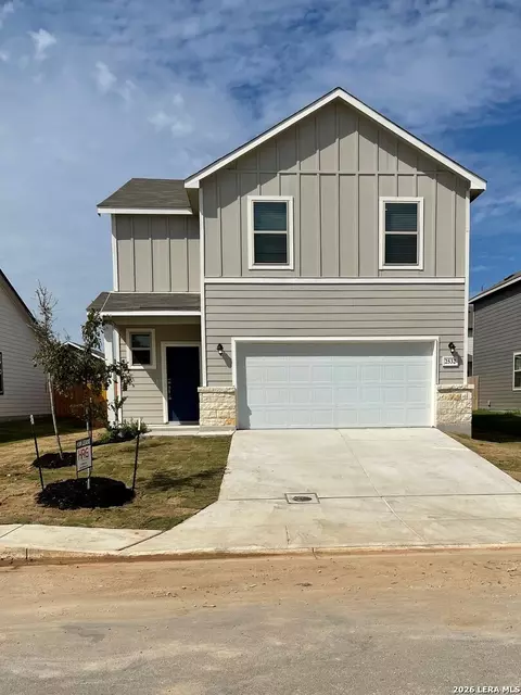 2532 Ayers Dr, Seguin, TX 78155