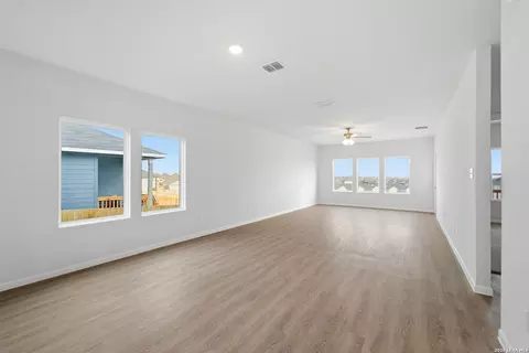 Living - 10726 Upwind Turn, Converse, TX 78109 photo 1 of 2