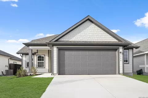 1208 Sweden, Seguin, TX 78155