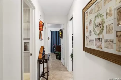 Entry Way - 155 Harbor Cir, Mathis, TX 78368 photo 1 of 2