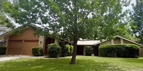 16810 Fort Oswego St, San Antonio, TX 78247