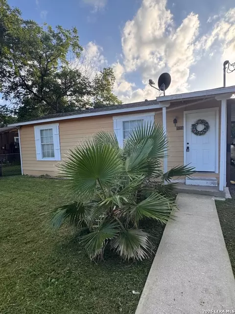 1819 Madrid St, San Antonio, TX 78237