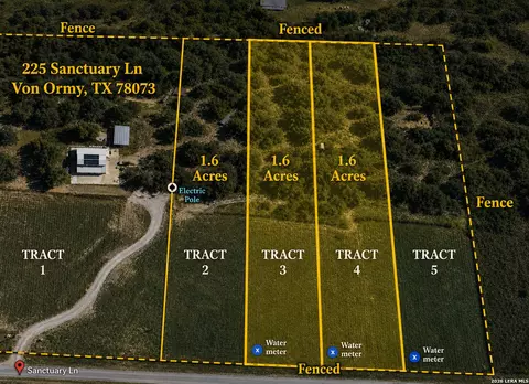 165 Sanctuary Ln, Von Ormy, TX 78073 photo 2