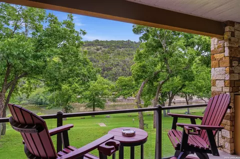 540 River Run #202, New Braunfels, TX 78132