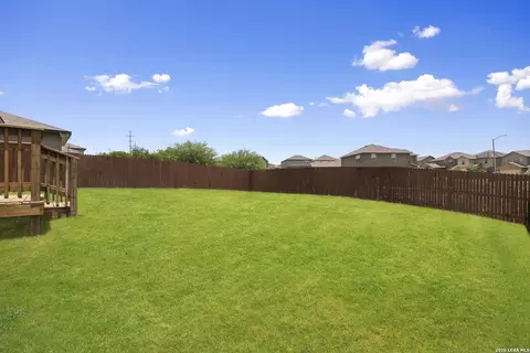 2526 Wentwood, San Antonio, TX 78245