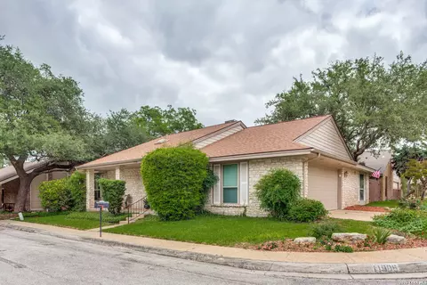 11906 Pepperidge, San Antonio, TX 78213