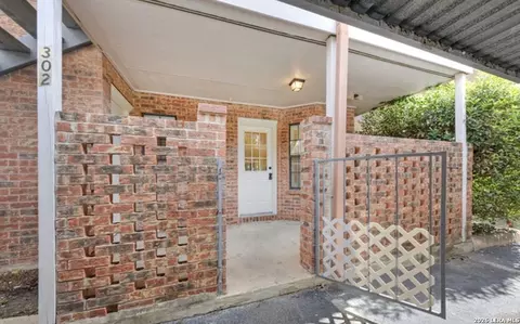 5359 Fredericksburg Rd #302, San Antonio, TX 78229