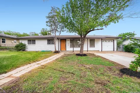 154 Mountain Valley St, San Antonio, TX 78227