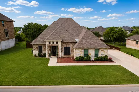 528 Lilly Blf, Castroville, TX 78009