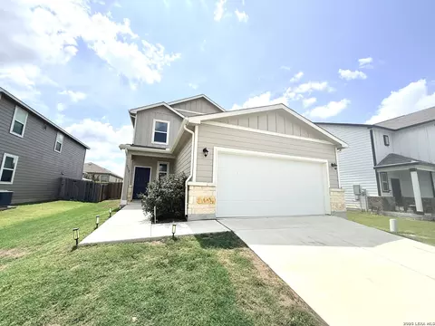 2512 Ayers, Seguin, TX 78155