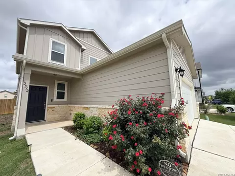 2512 Ayers, Seguin, TX 78155