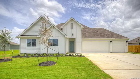 409 Kolbo Crossing Cv, Lockhart, TX 78644