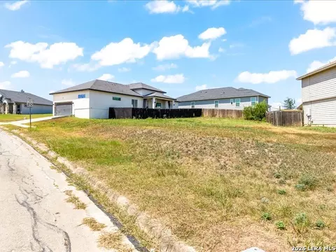 8251 Comanche Pass, Converse, TX 78109 photo 36