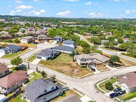 8251 Comanche Pass, Converse, TX 78109 photo 18