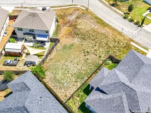 8251 Comanche Pass, Converse, TX 78109 photo 28