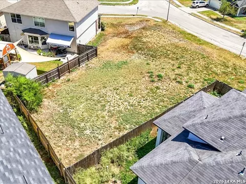 8251 Comanche Pass, Converse, TX 78109 photo 25