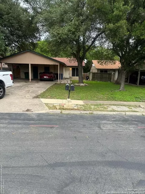 13136 Los Espanada, San Antonio, TX 78233