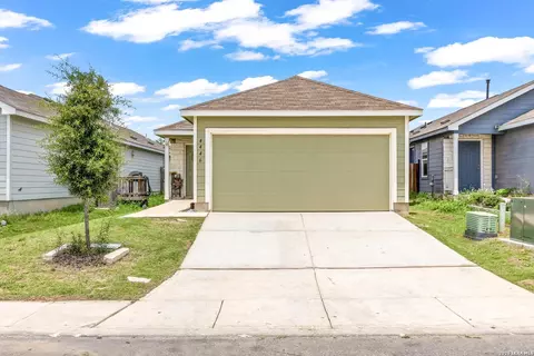 4446 Grassland Pass, San Antonio, TX 78222