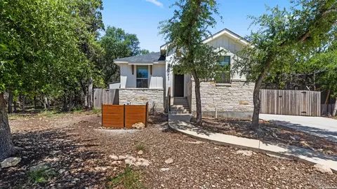 1463 Bonnyview, Canyon Lake, TX 78133