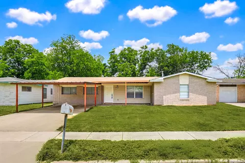 7907 Stagecoach Ln, San Antonio, TX 78227