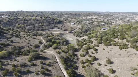 121 Painted Sky, Comfort, TX 78013