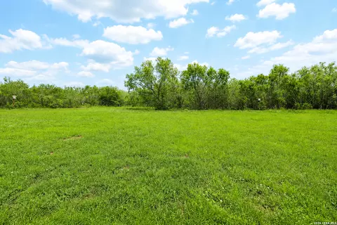 Other - 3137 County Road 5710, Devine, TX 78016 photo 7 of 9