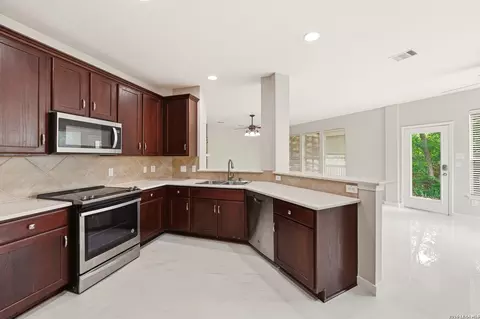 Kitchen - 406 Primavera Loop, Kyle, TX 78640 photo 2 of 3
