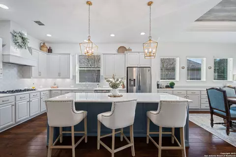 28827 Pfeiffers Gate, Fair Oaks Ranch, TX 78015